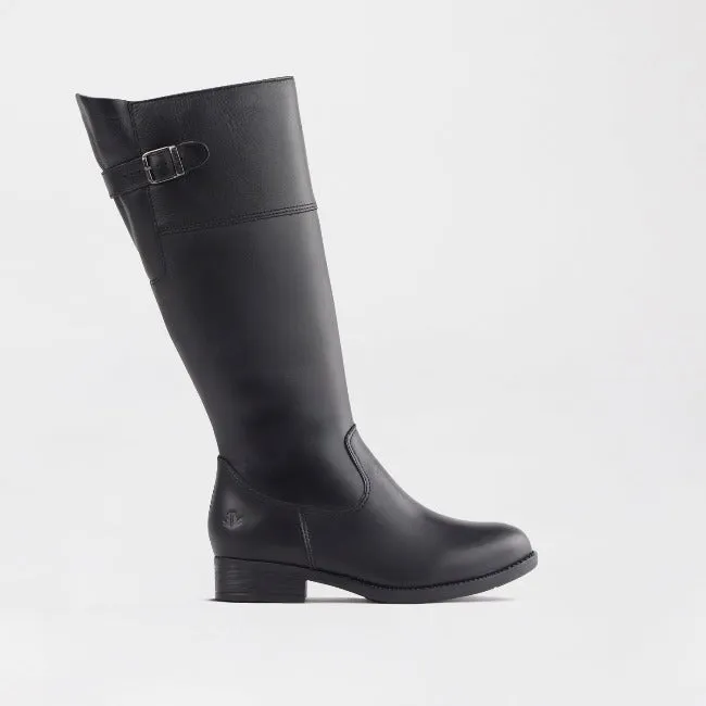 Knee High Flat Boot in Black - 12629